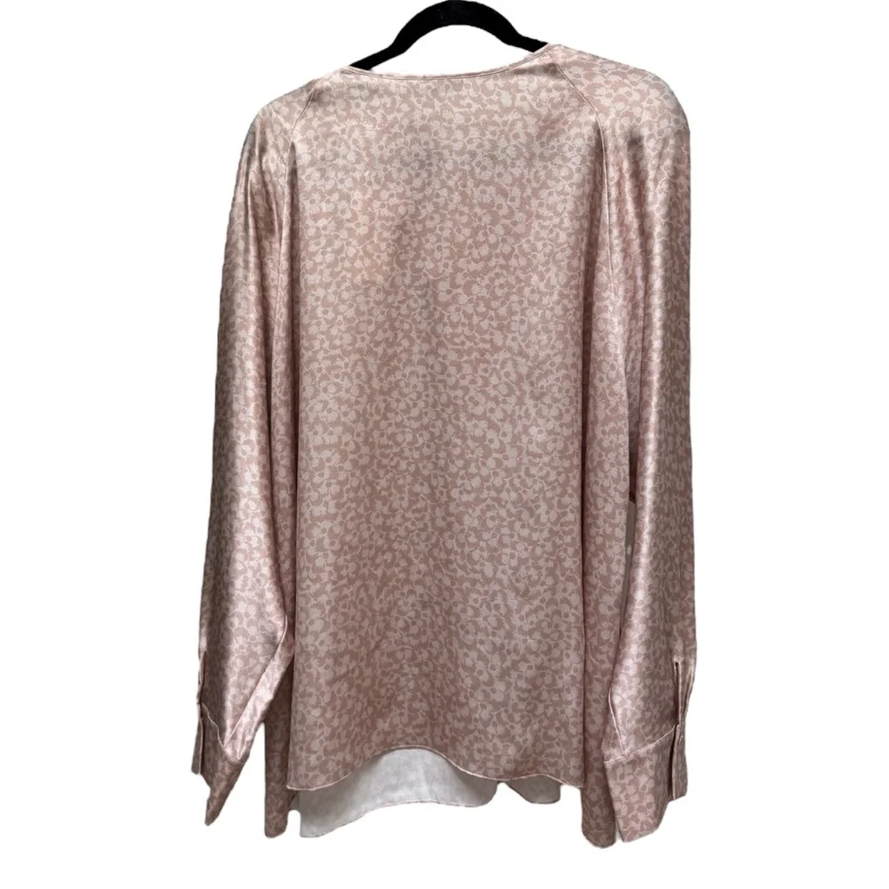 New Vince Feathered Petal Tie Neck Silk Blouse In Yarrow Floral - Picture 3 of 7